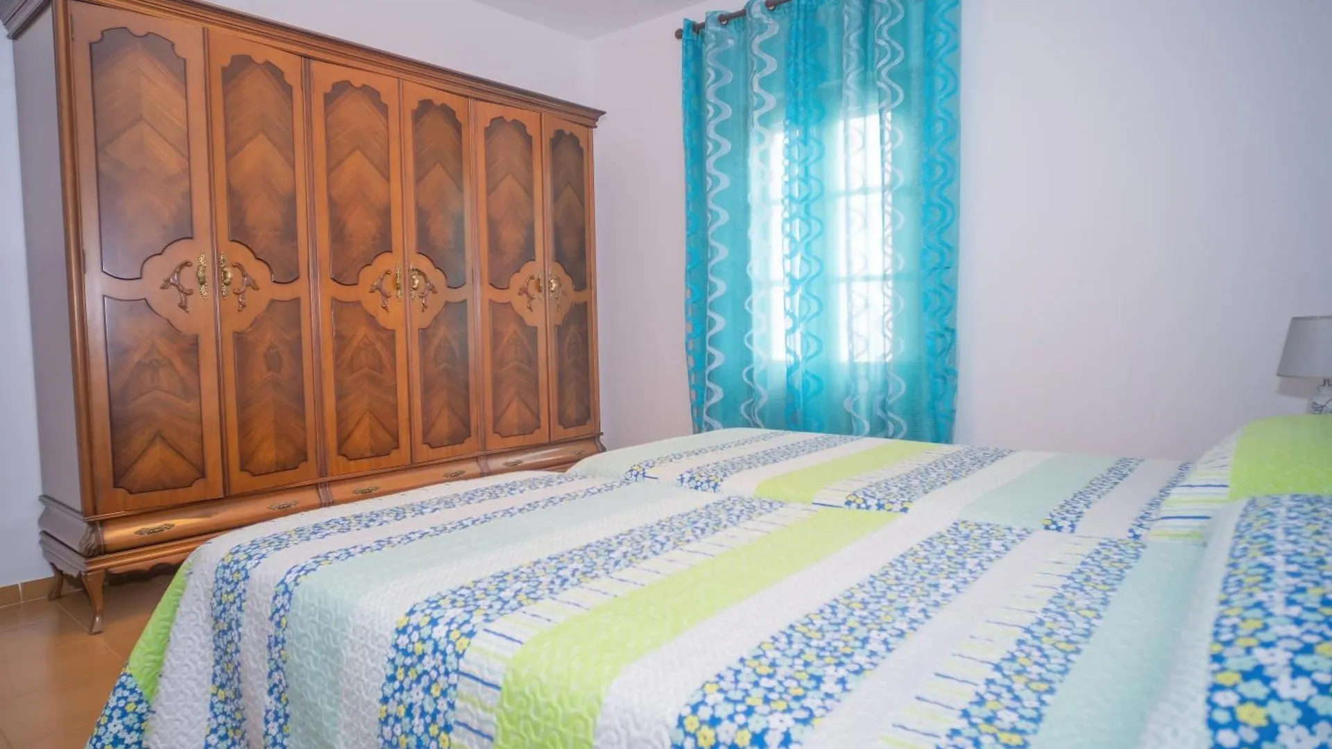 Apartamento Centrico En Conil Con Balcon Privado, Aire Acondicionado Y Garaje Para Familia Conil De La Frontera