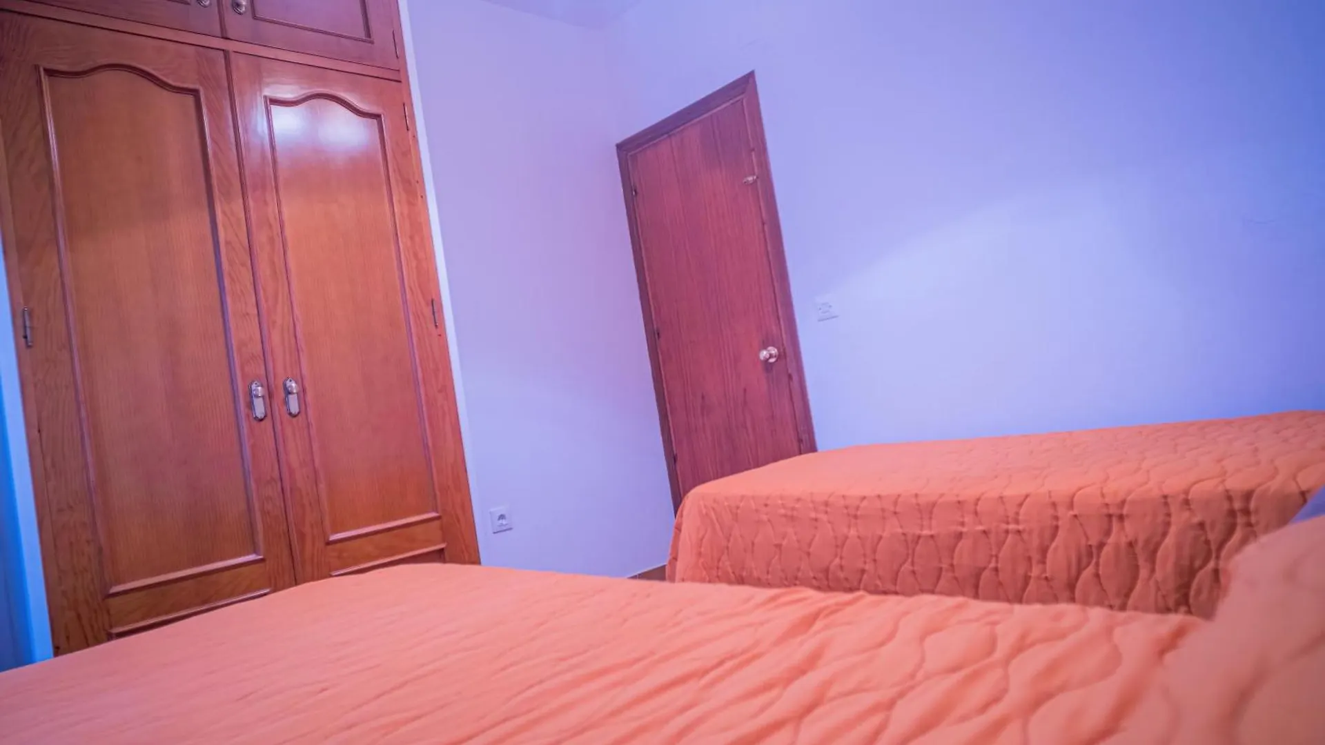 Apartamento Centrico En Conil Con Balcon Privado, Aire Acondicionado Y Garaje Para Familia Conil De La Frontera Apartment