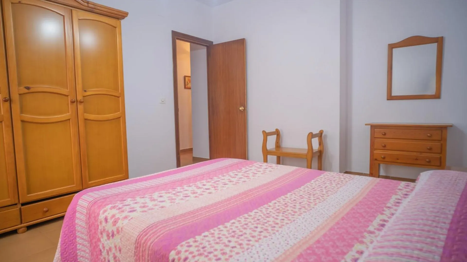 Apartment Apartamento Centrico En Conil Con Balcon Privado, Aire Acondicionado Y Garaje Para Familia Conil De La Frontera